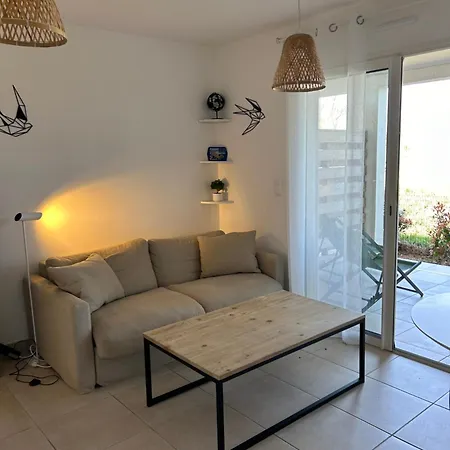 Bravone 74- Piscine En Residence-clim-wifi-pieds Dans L'eau Lägenhet